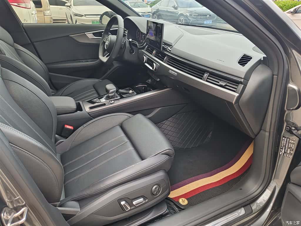 Audi A4L, 2024 14