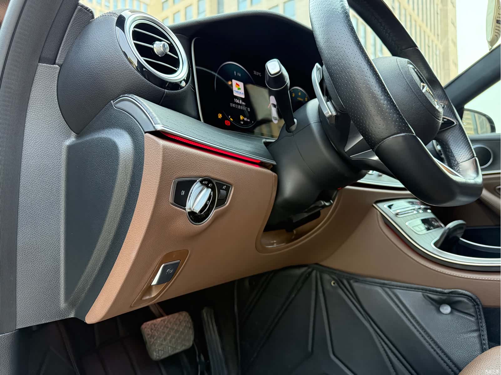 Mercedes-Benz E-Class, 2021 23