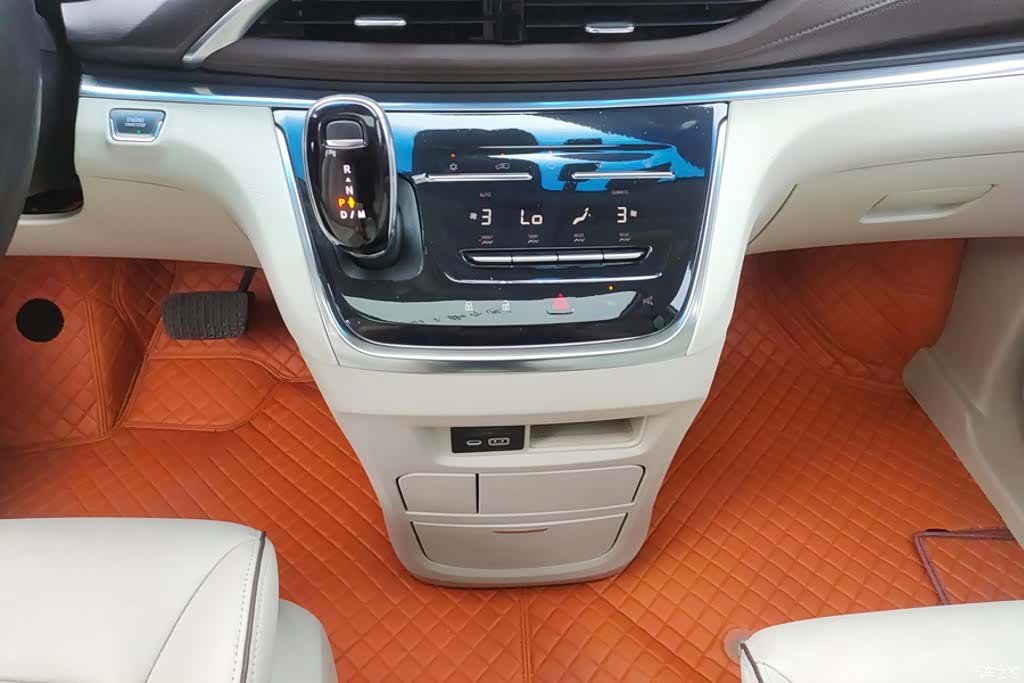 Buick GL8, 2022 16