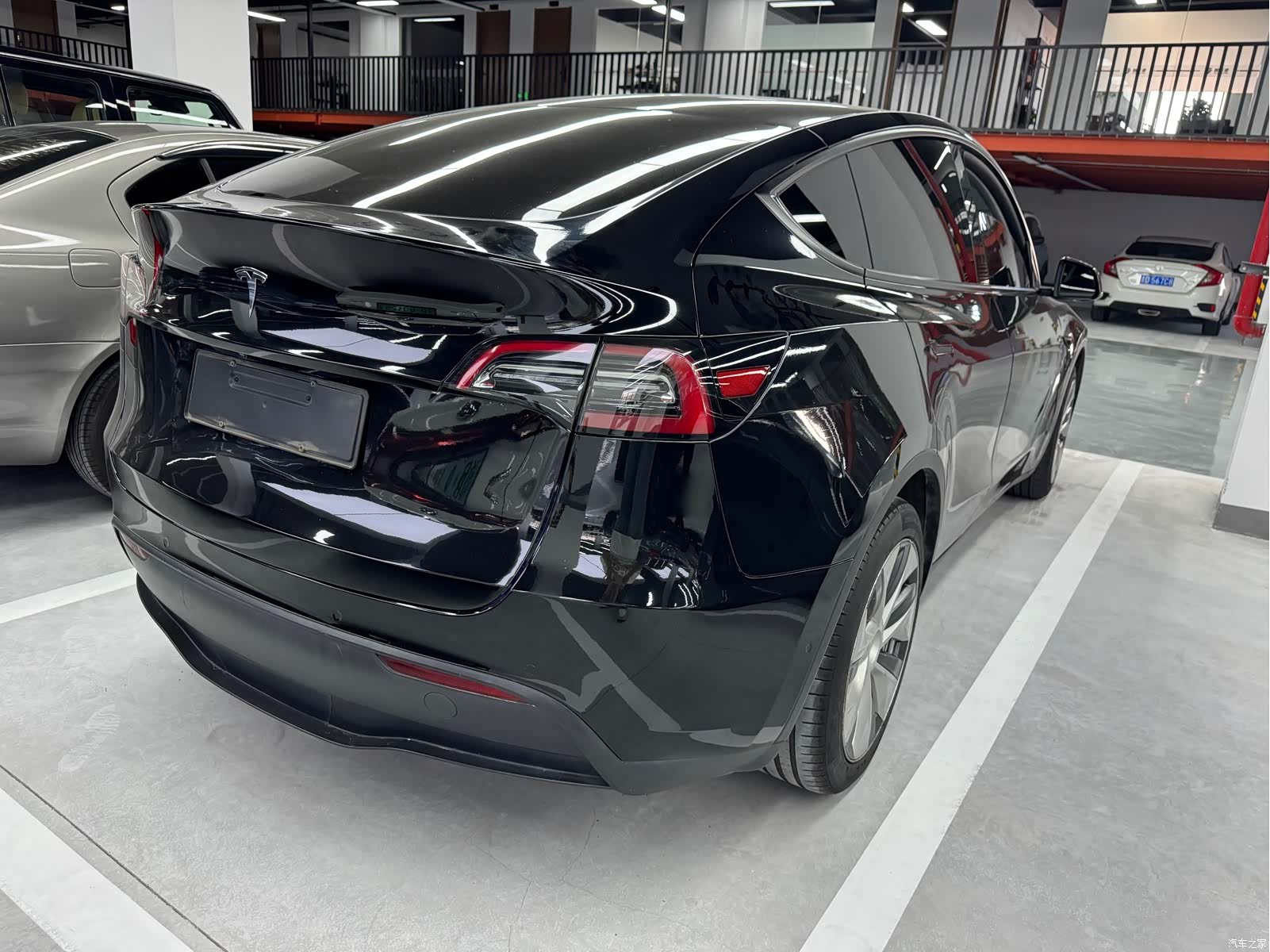 Tesla Model Y, 2021 15