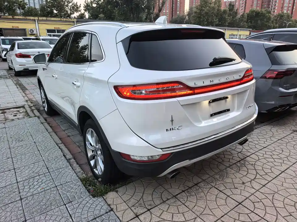 Lincoln MKC