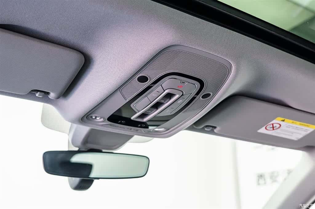Audi Q5L, 2019 23