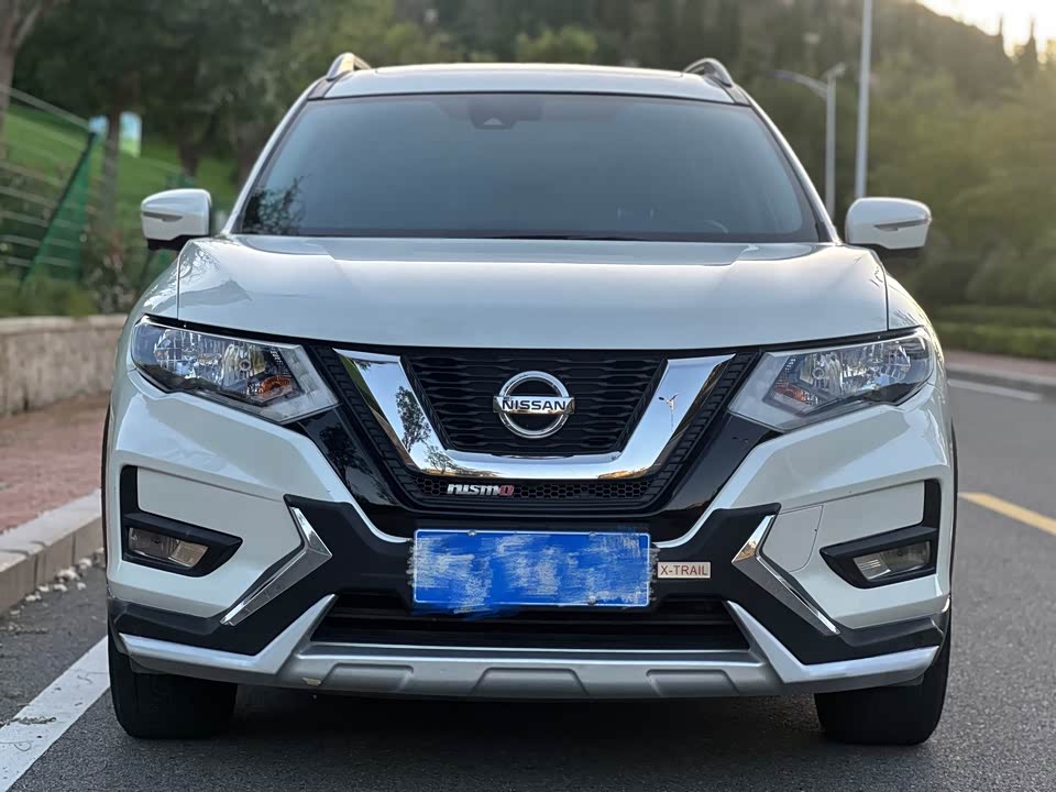 Nissan Qijun