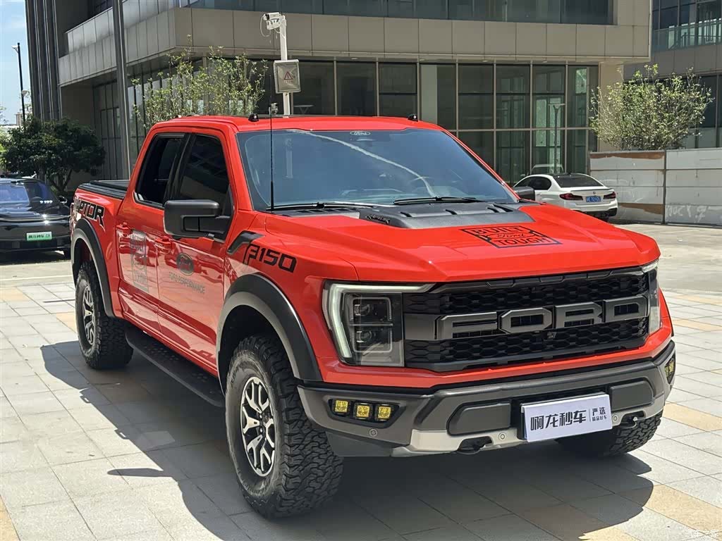 Ford F-150, 2025 4