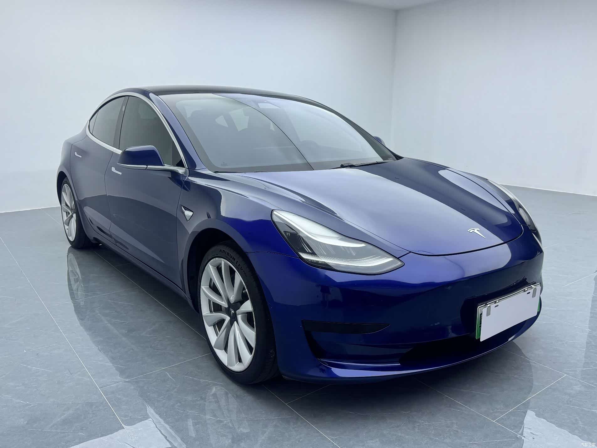 Tesla Model 3, 2020 11