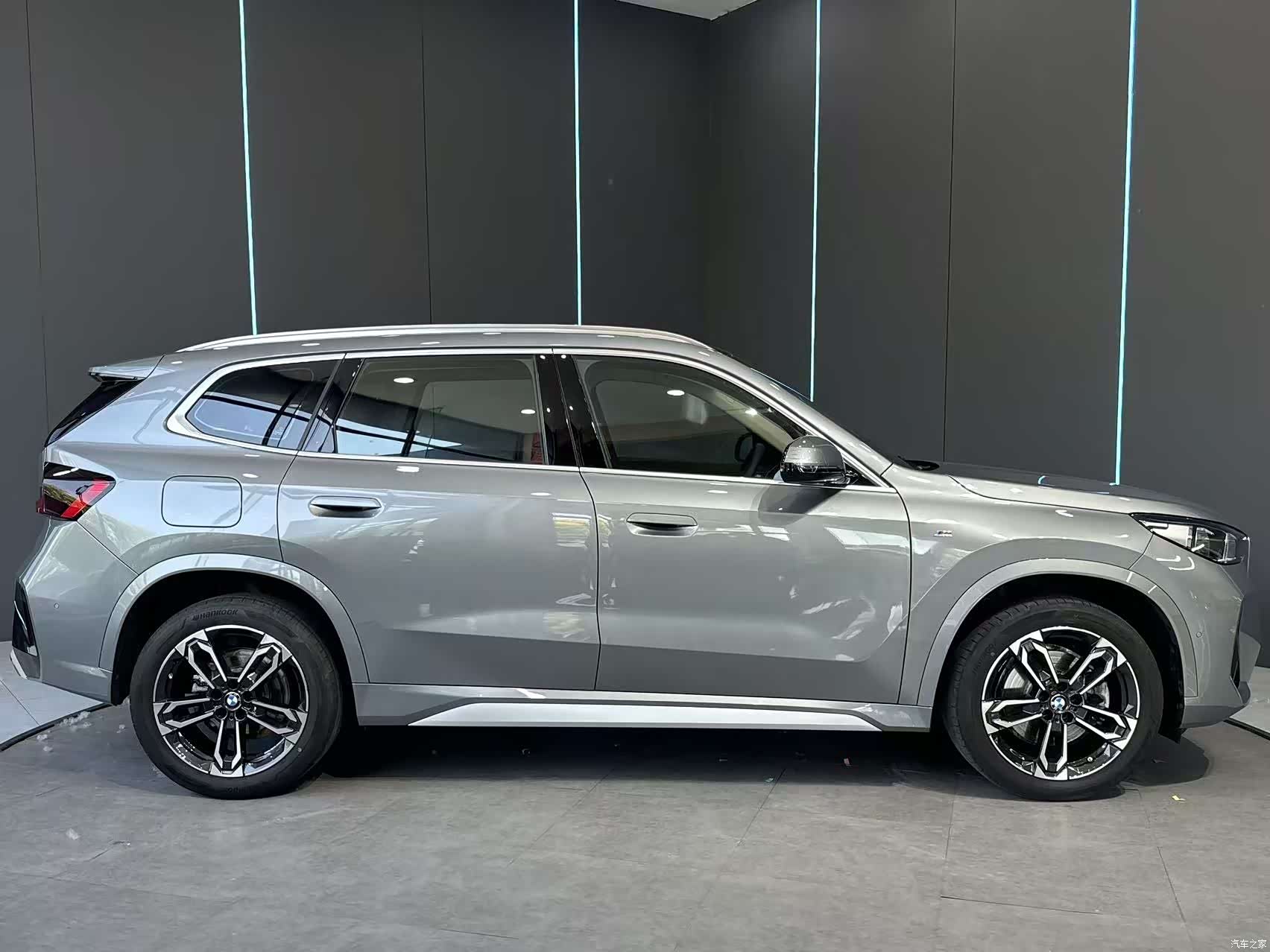 BMW X1, 2024 все фото