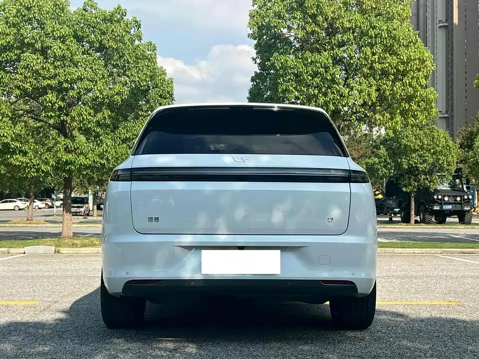 Li Auto Ideal L7