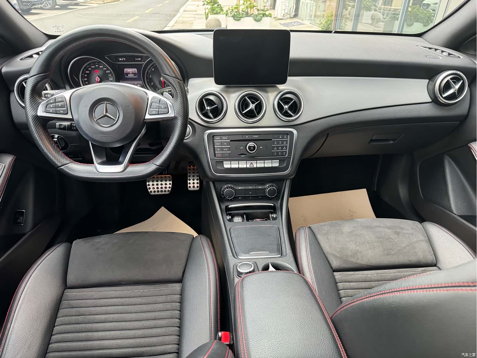 Mercedes-Benz CLA, 2017 10