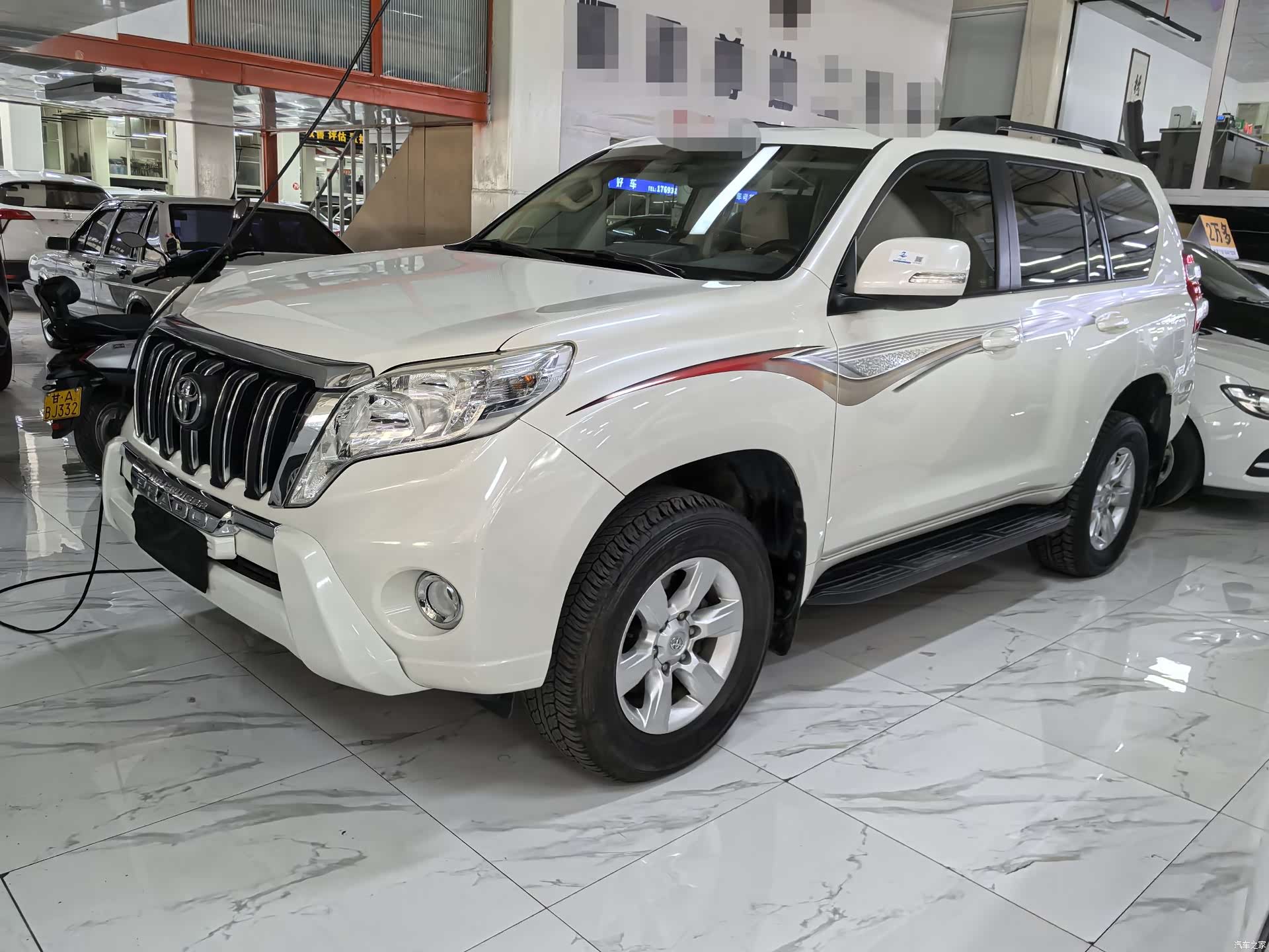 Toyota Prado, 2014 1