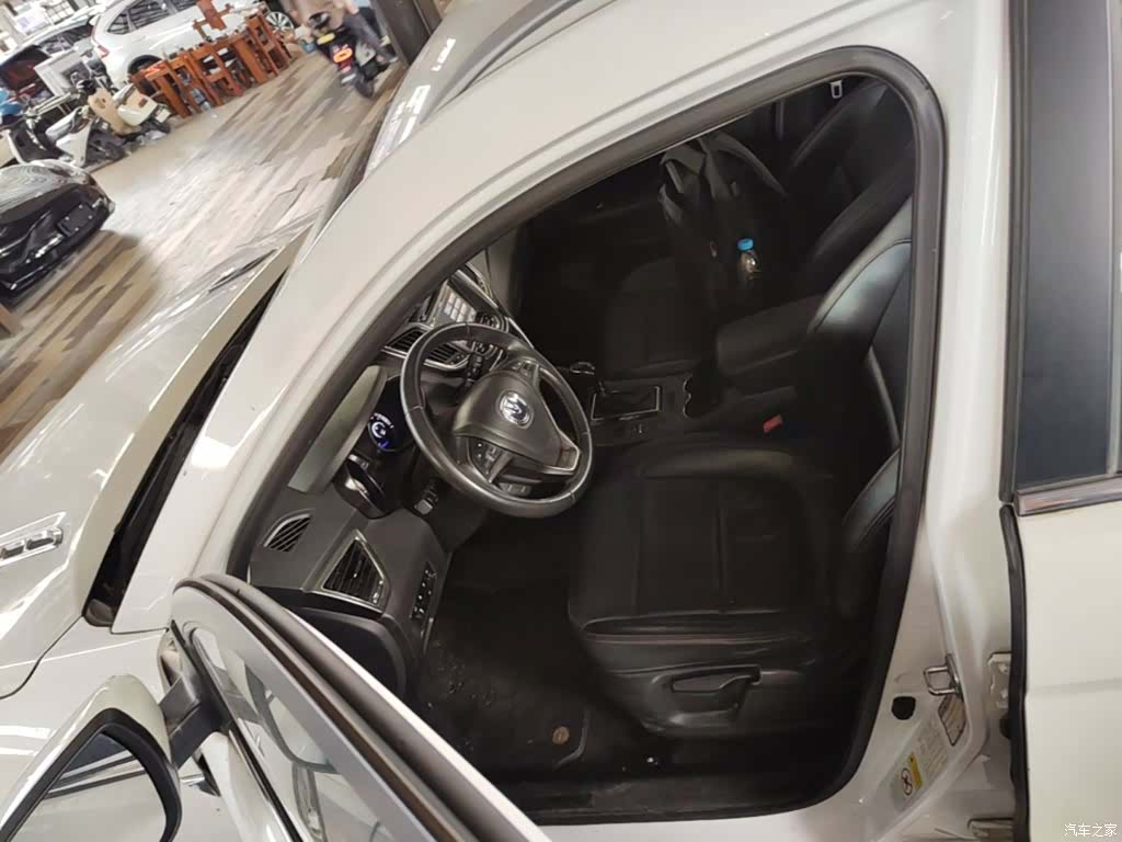 Changan CS75, 2016 15