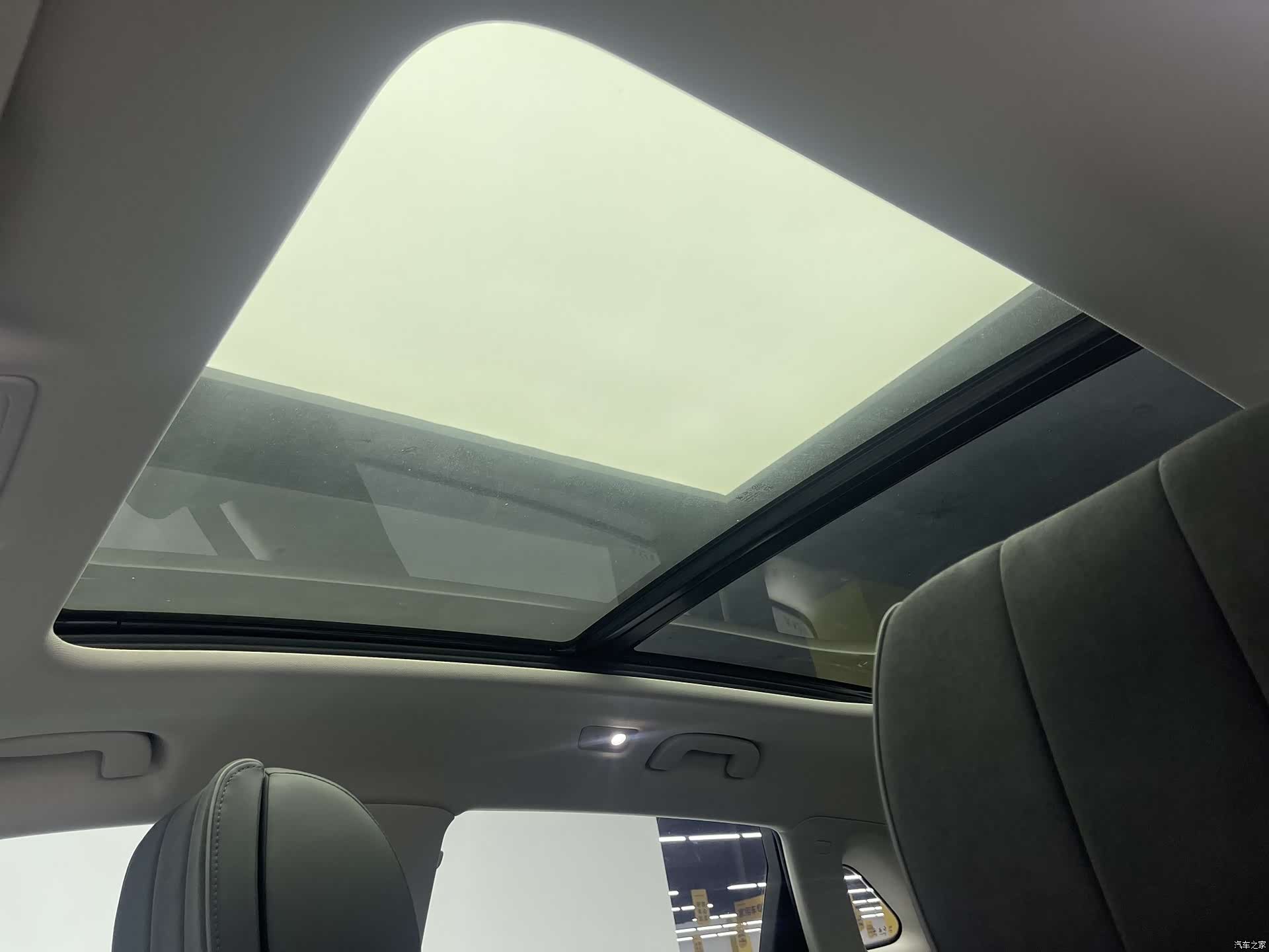 Hongqi HS5, 2020 18