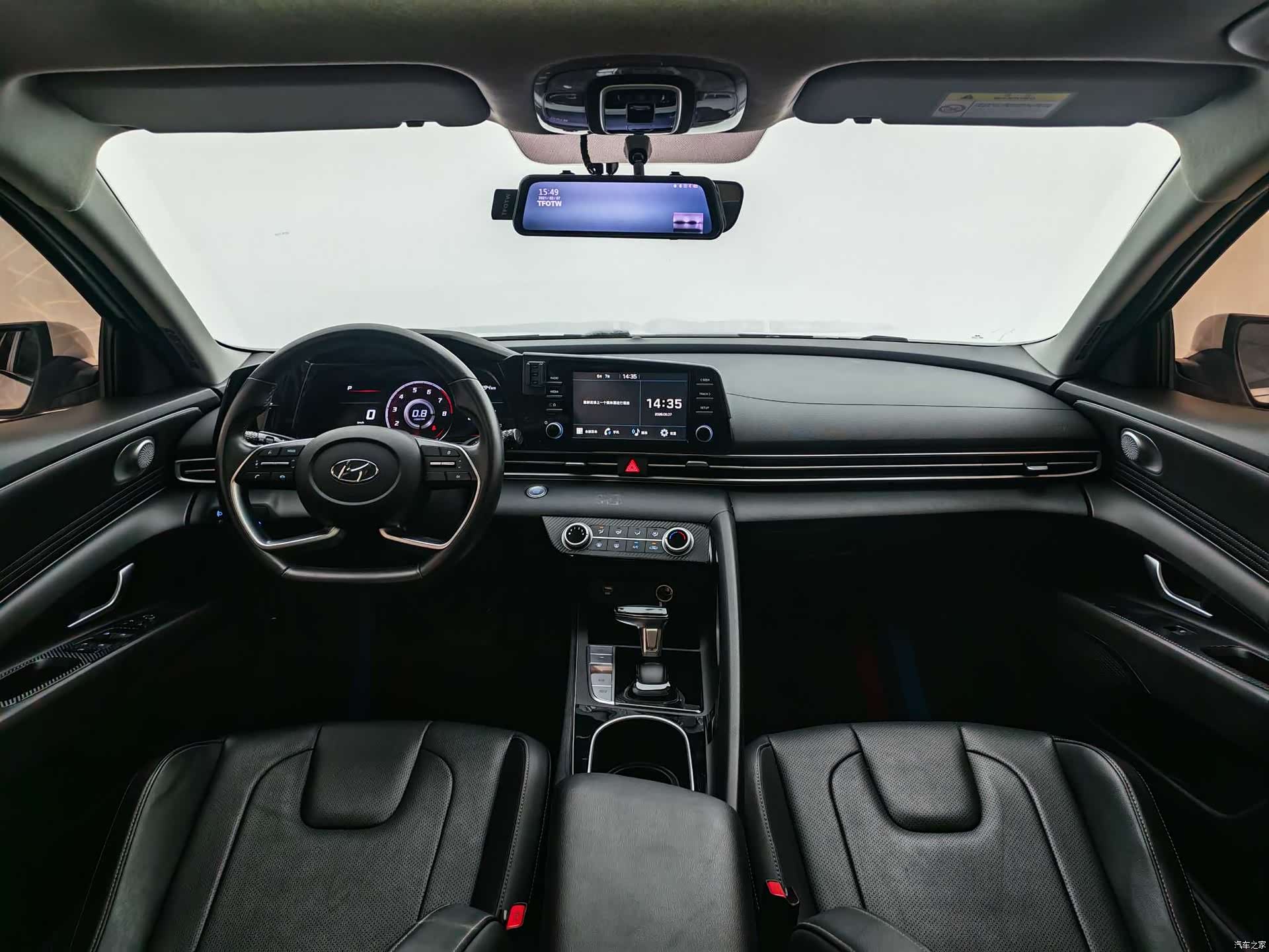 Hyundai Elantra, 2021 15