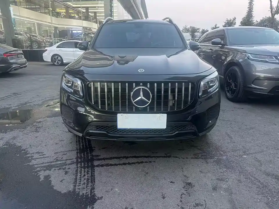 Mercedes-Benz GLB