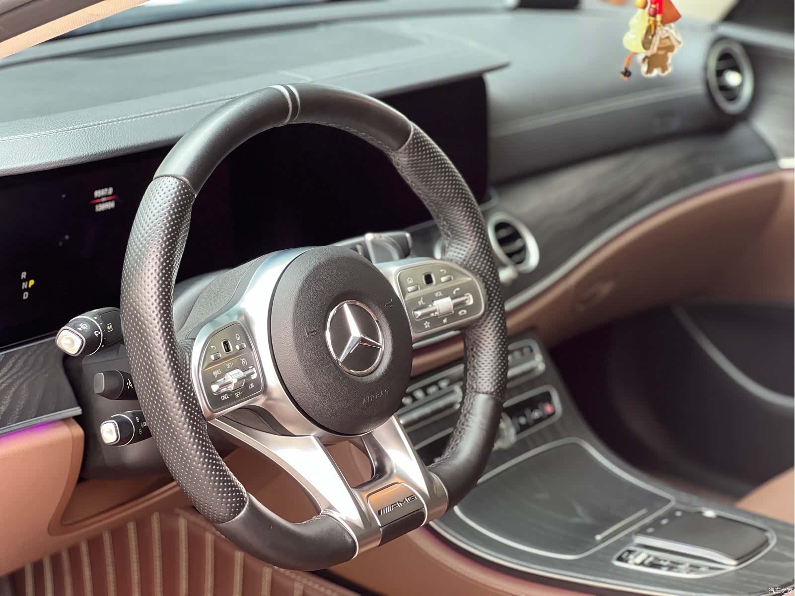 Mercedes-Benz E-Class, 2016 6