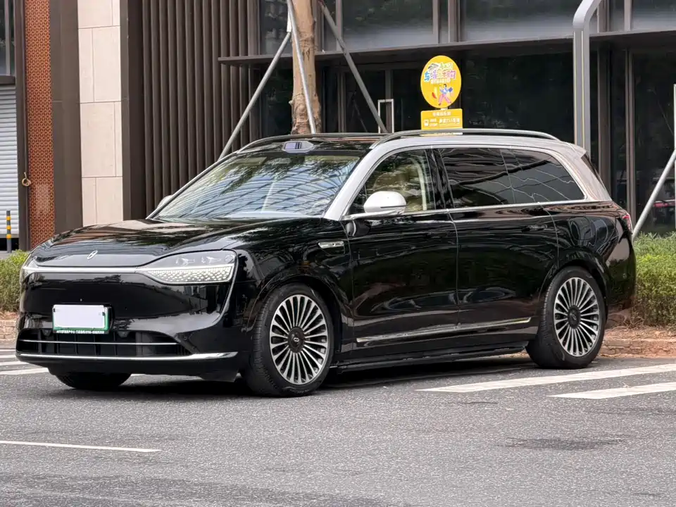 AITO Ask the world M9