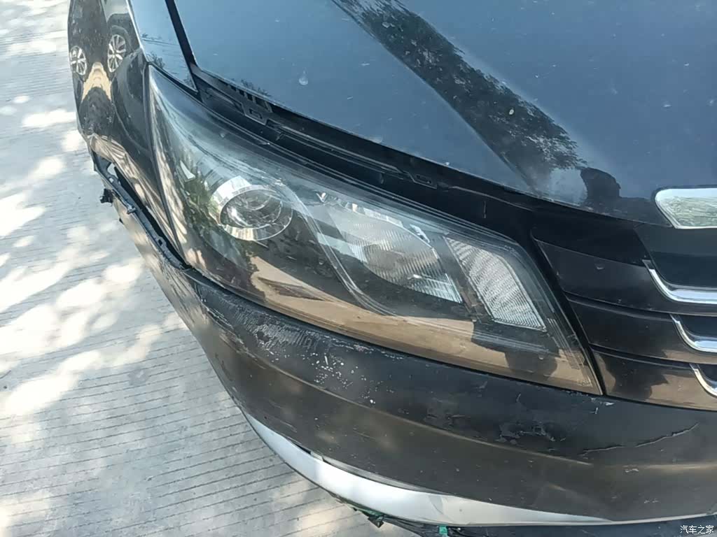 Geely Emgrand, 2015 13