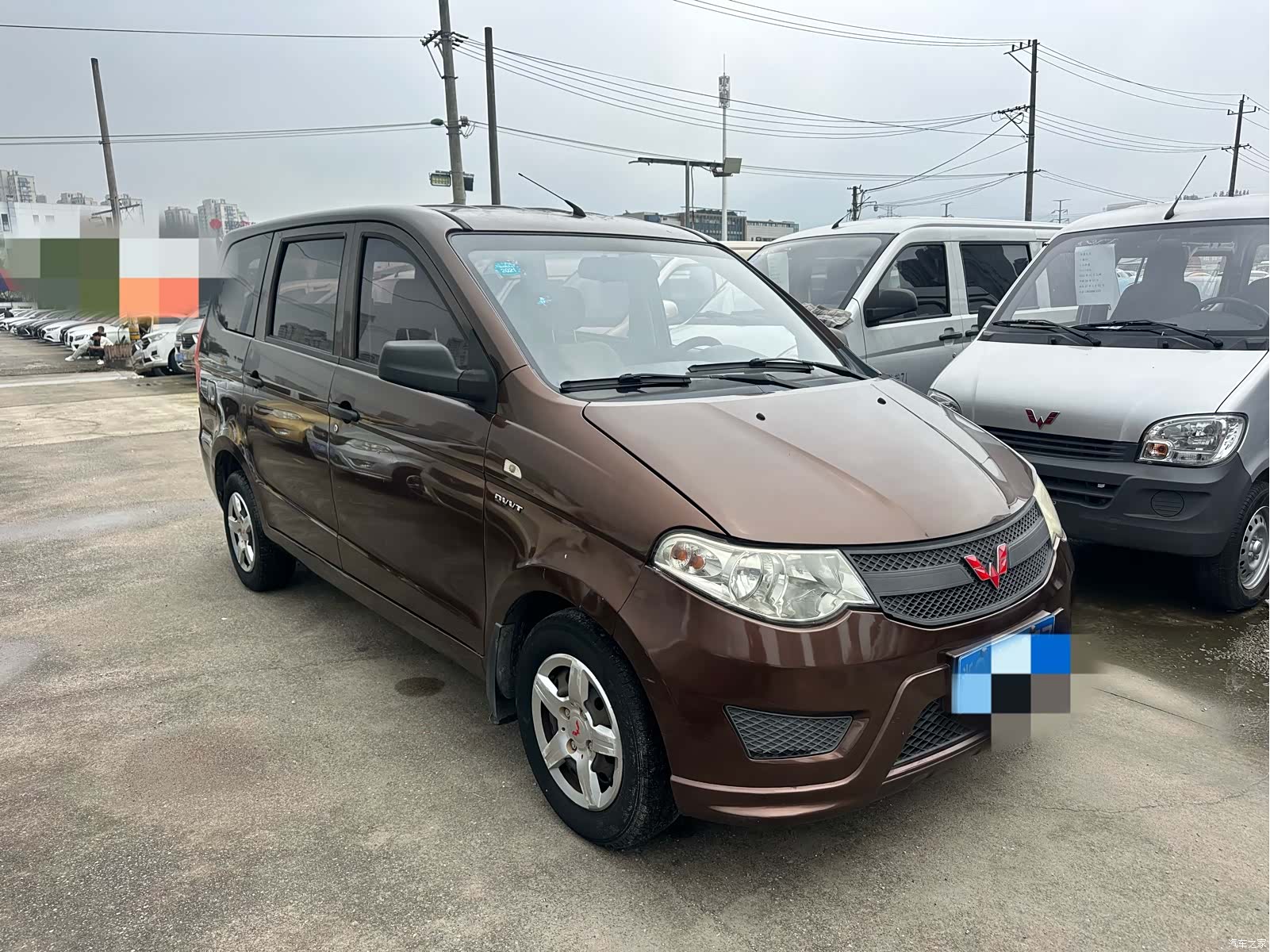Wuling Hongguang, 2017 2