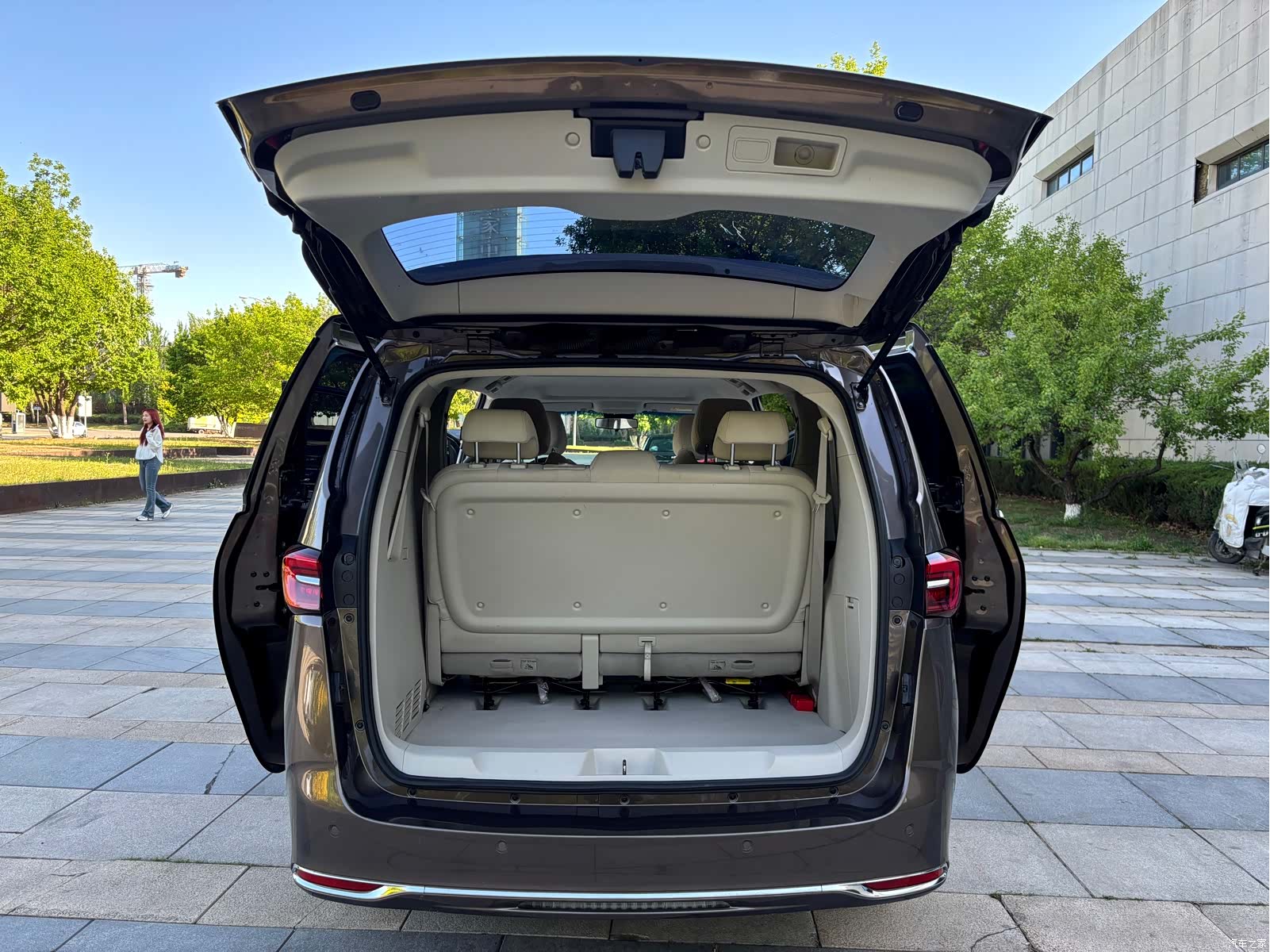 Buick GL8, 2022 23