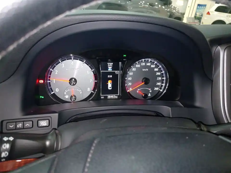 Toyota crown