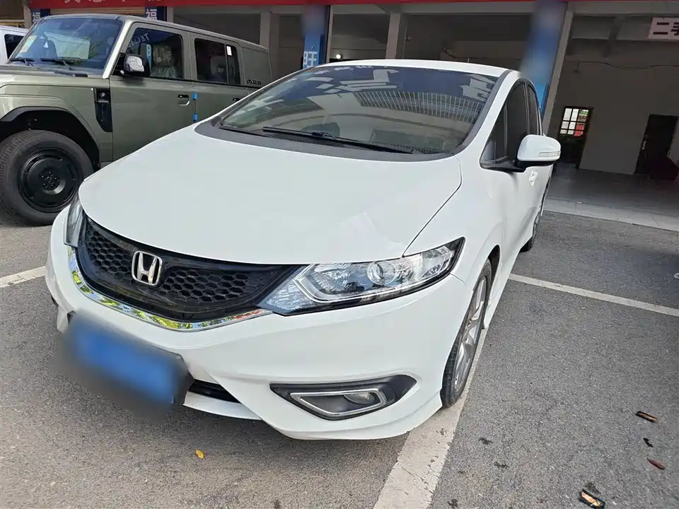 Honda Jade