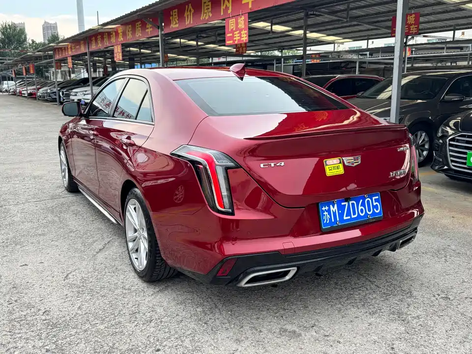 Cadillac CT4