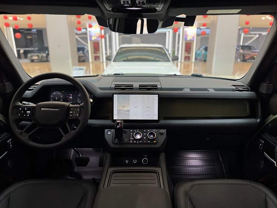 Land Rover guard