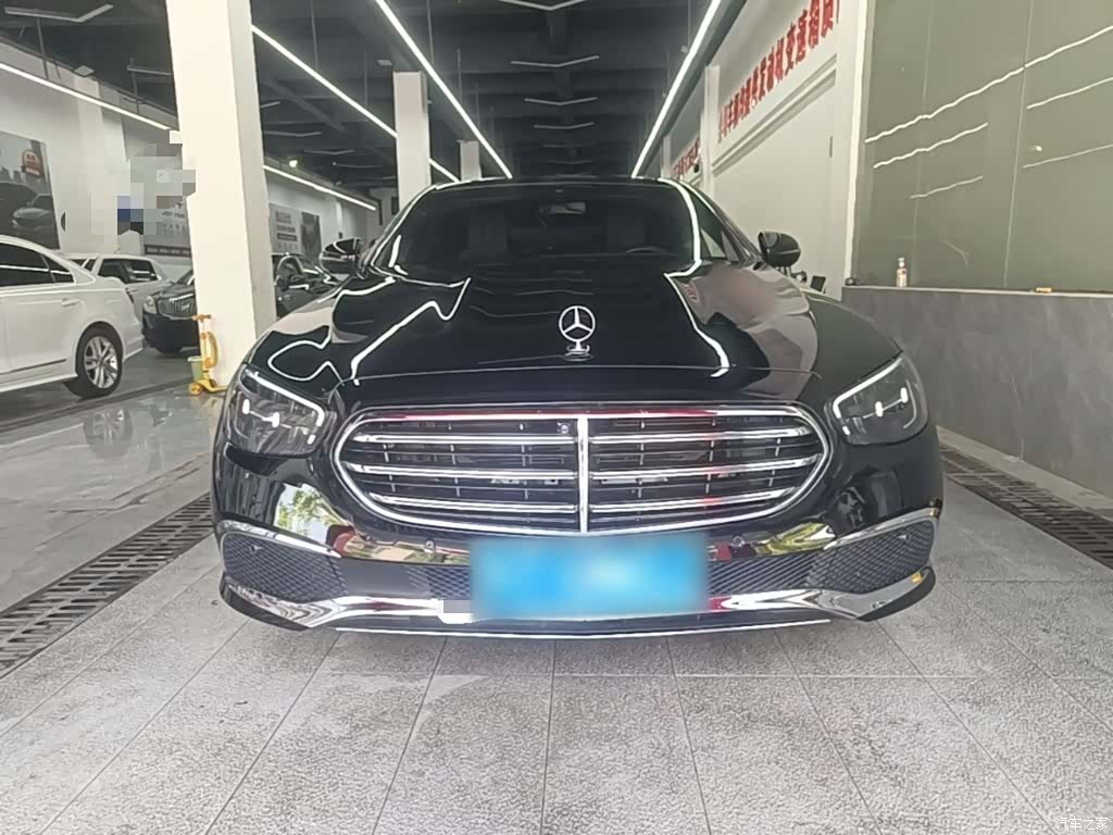 Mercedes-Benz E-Class, 2021 3