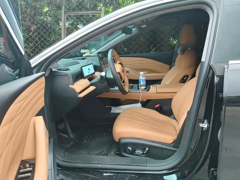 Geely Galaxy Galaxy Sparkle 8