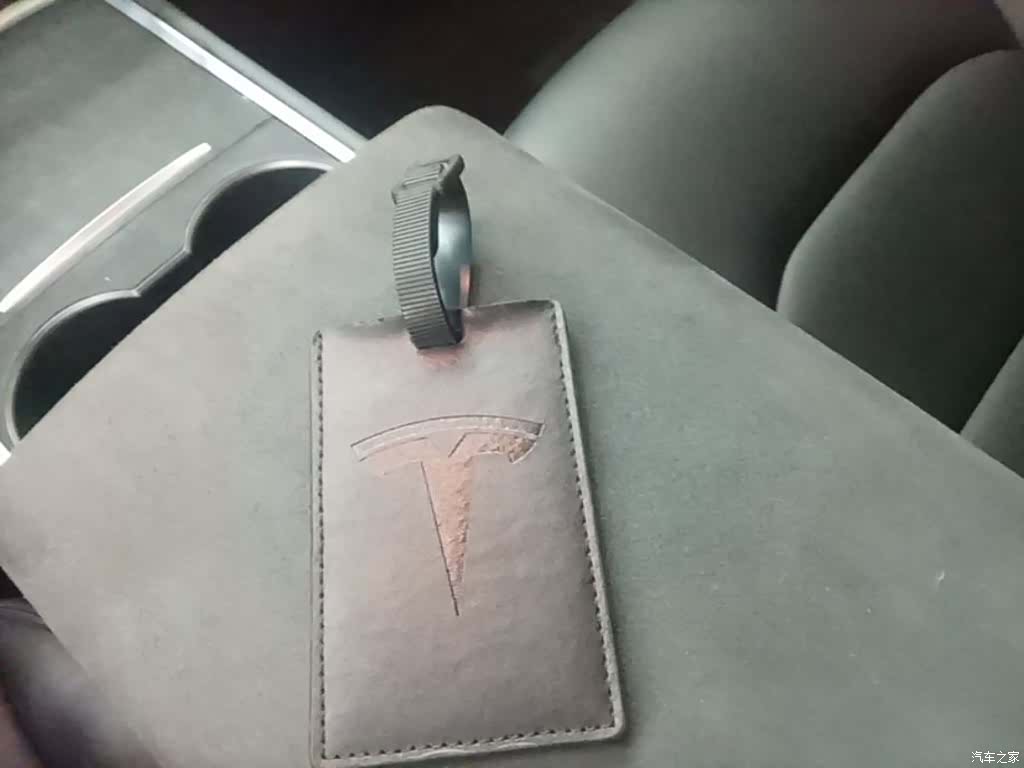 Tesla Model Y, 2022 8