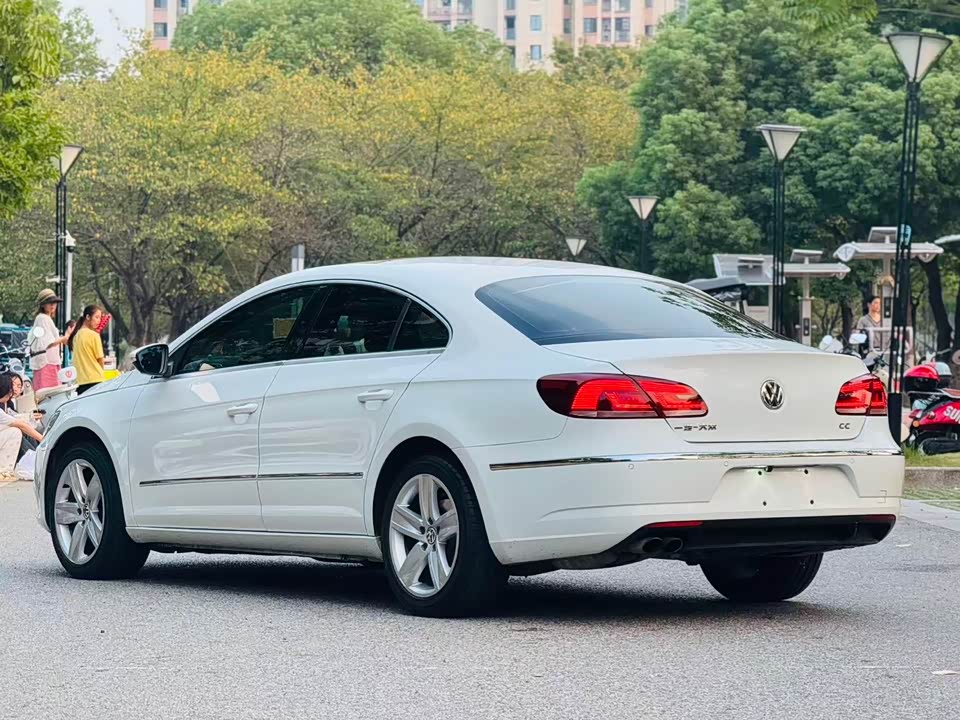 Volkswagen CC