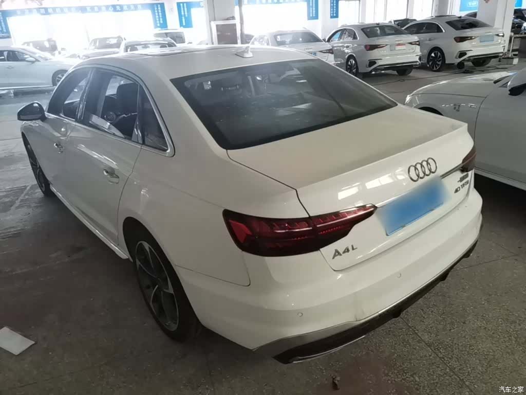 Audi A4L, 2024 все фото