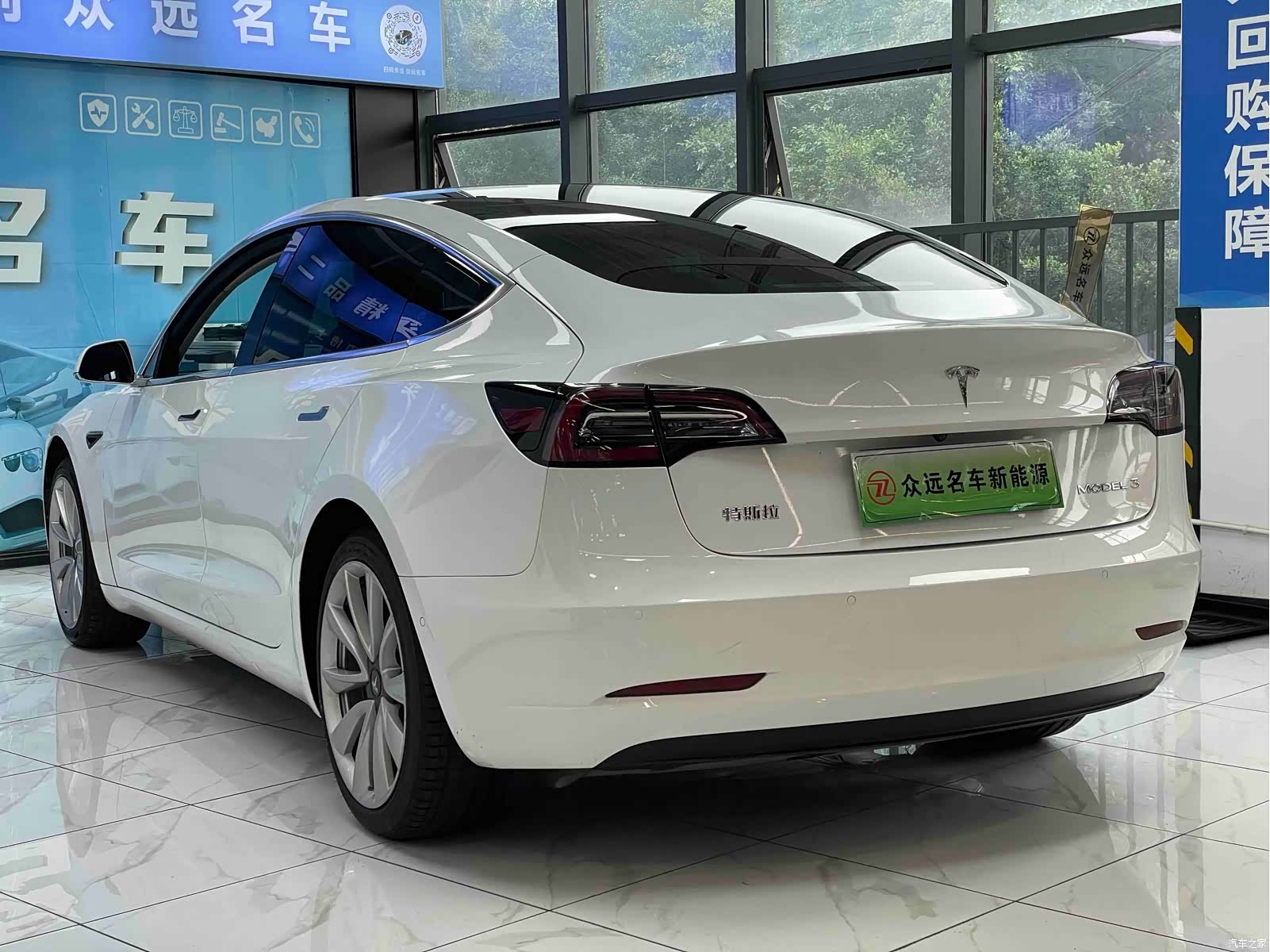 Tesla Model 3, 2020 17