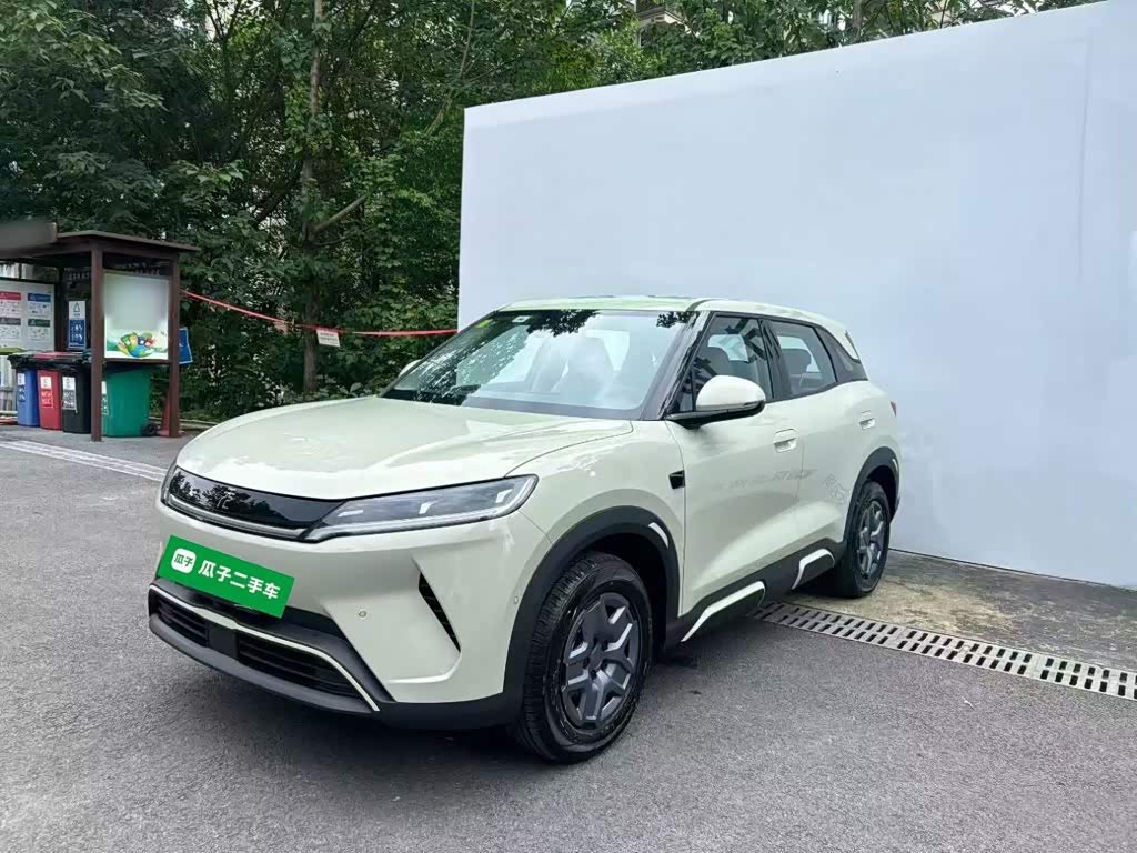 BYD Yuan UP