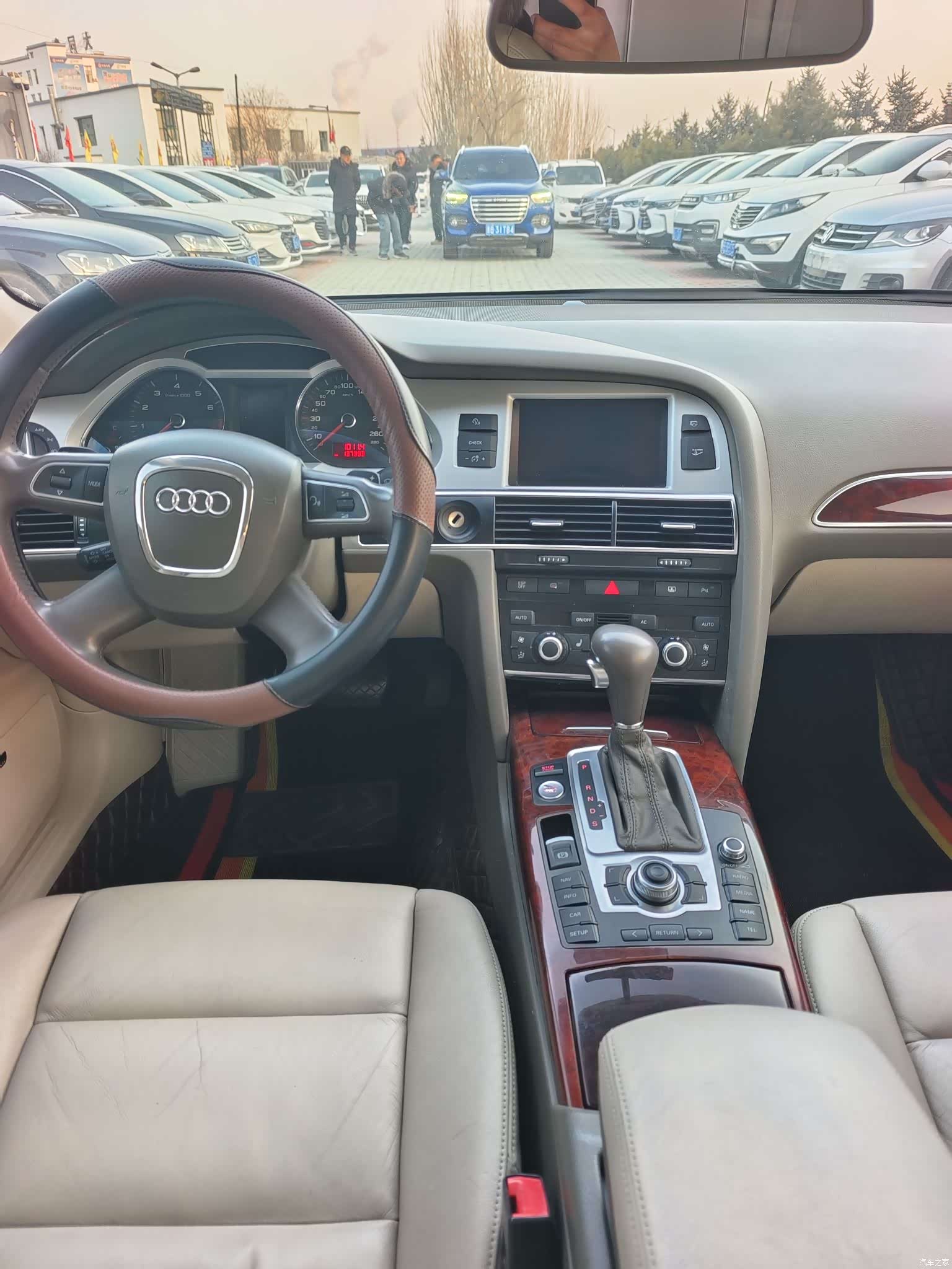 Audi A6L, 2011 все фото
