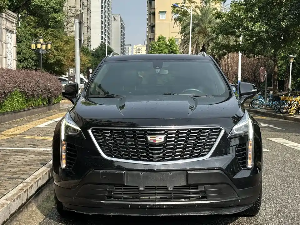 Cadillac XT4
