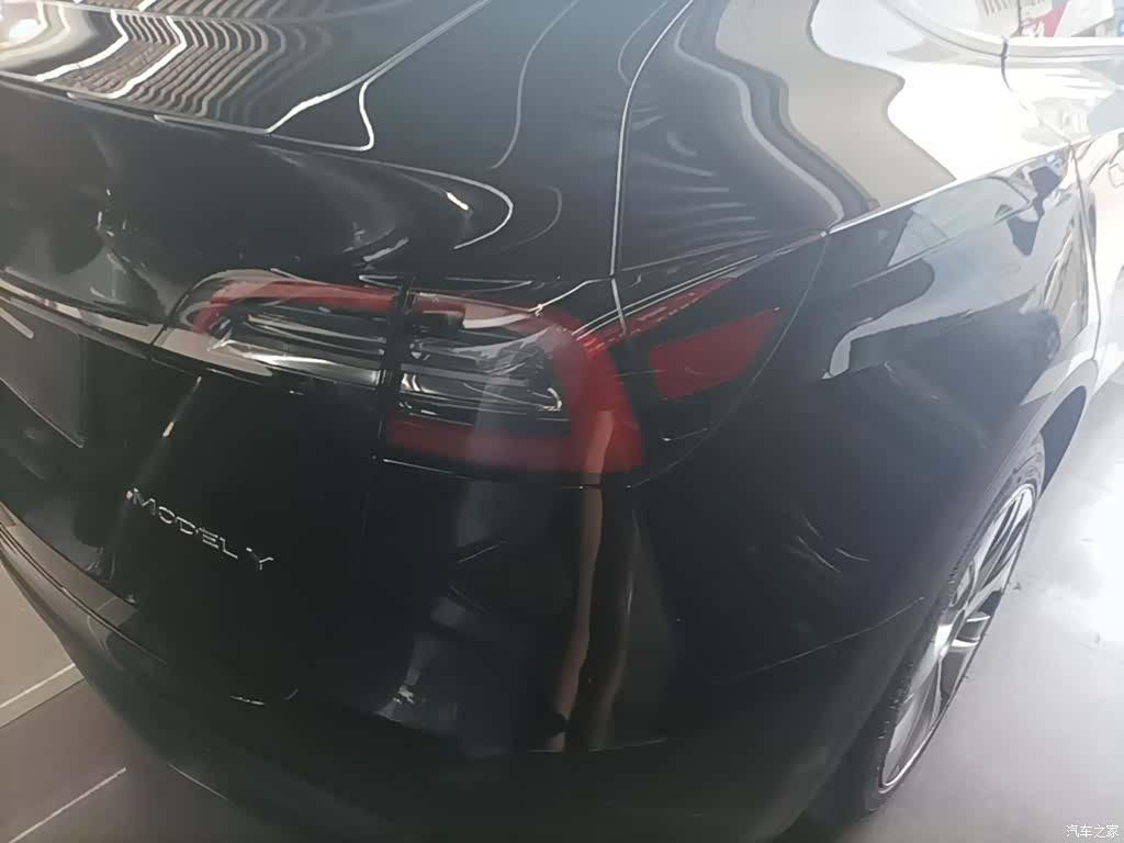 Tesla Model Y, 2022 8