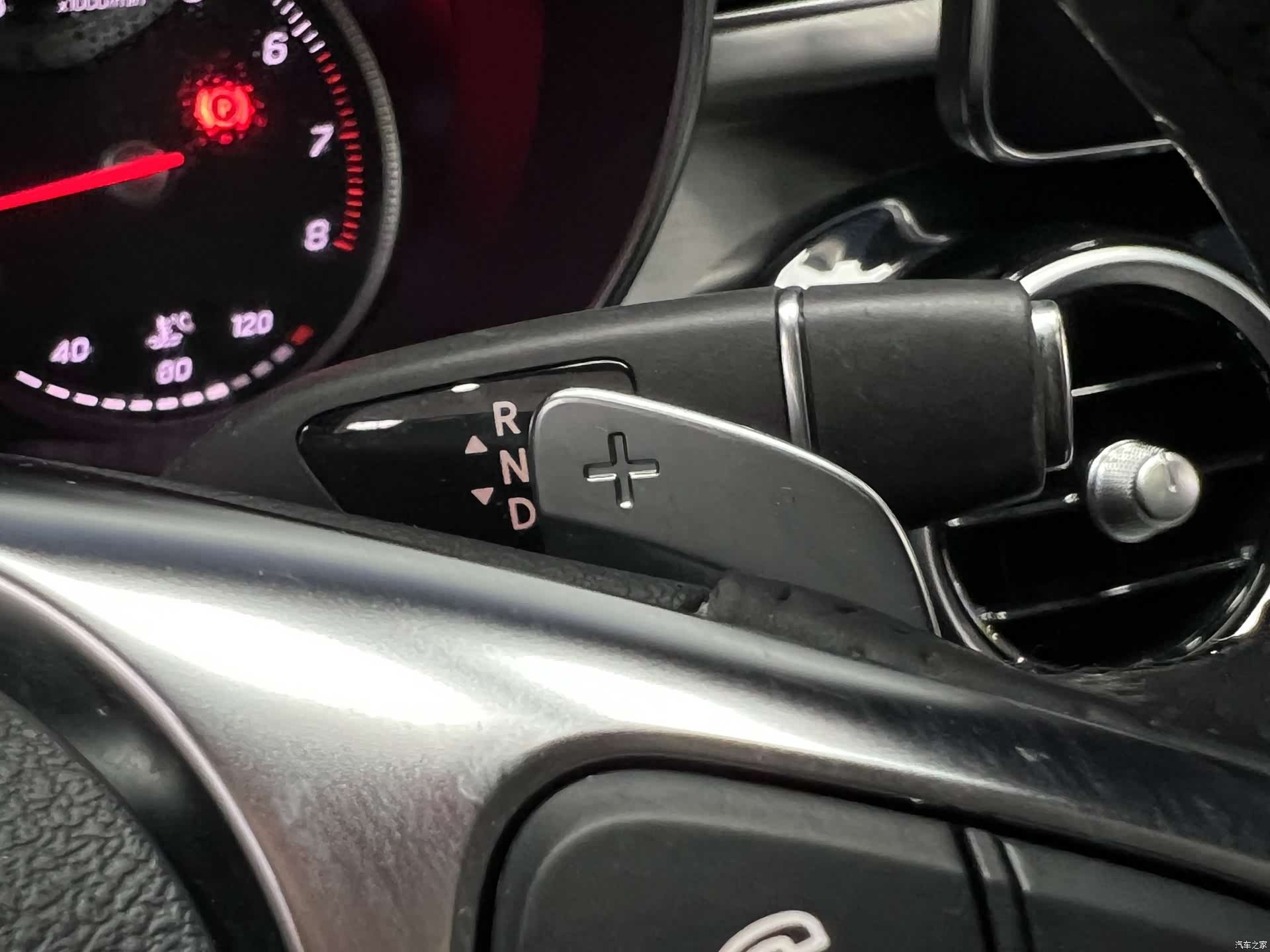 Mercedes-Benz C-Class, 2016 25