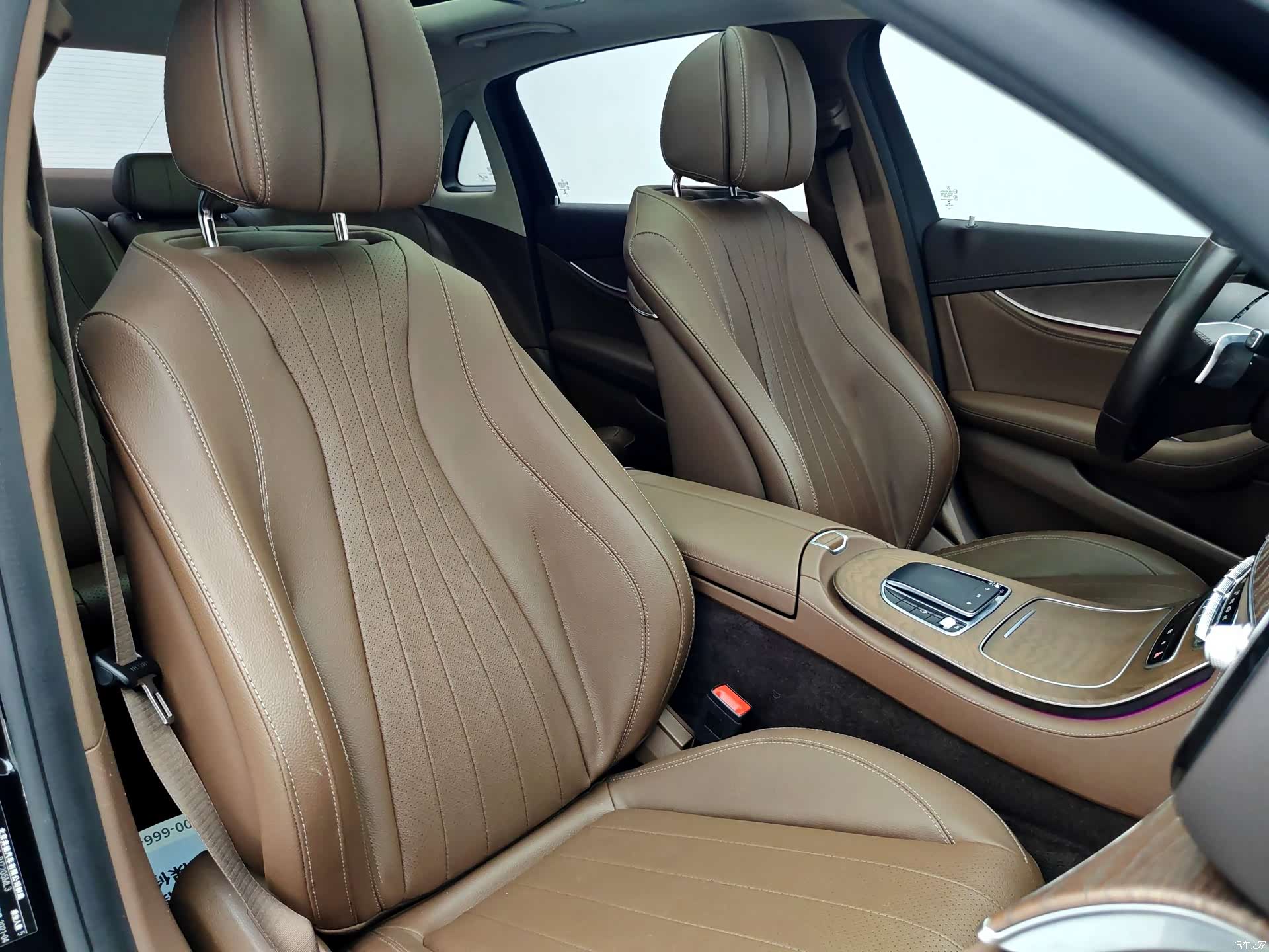 Mercedes-Benz E-Class, 2021 7