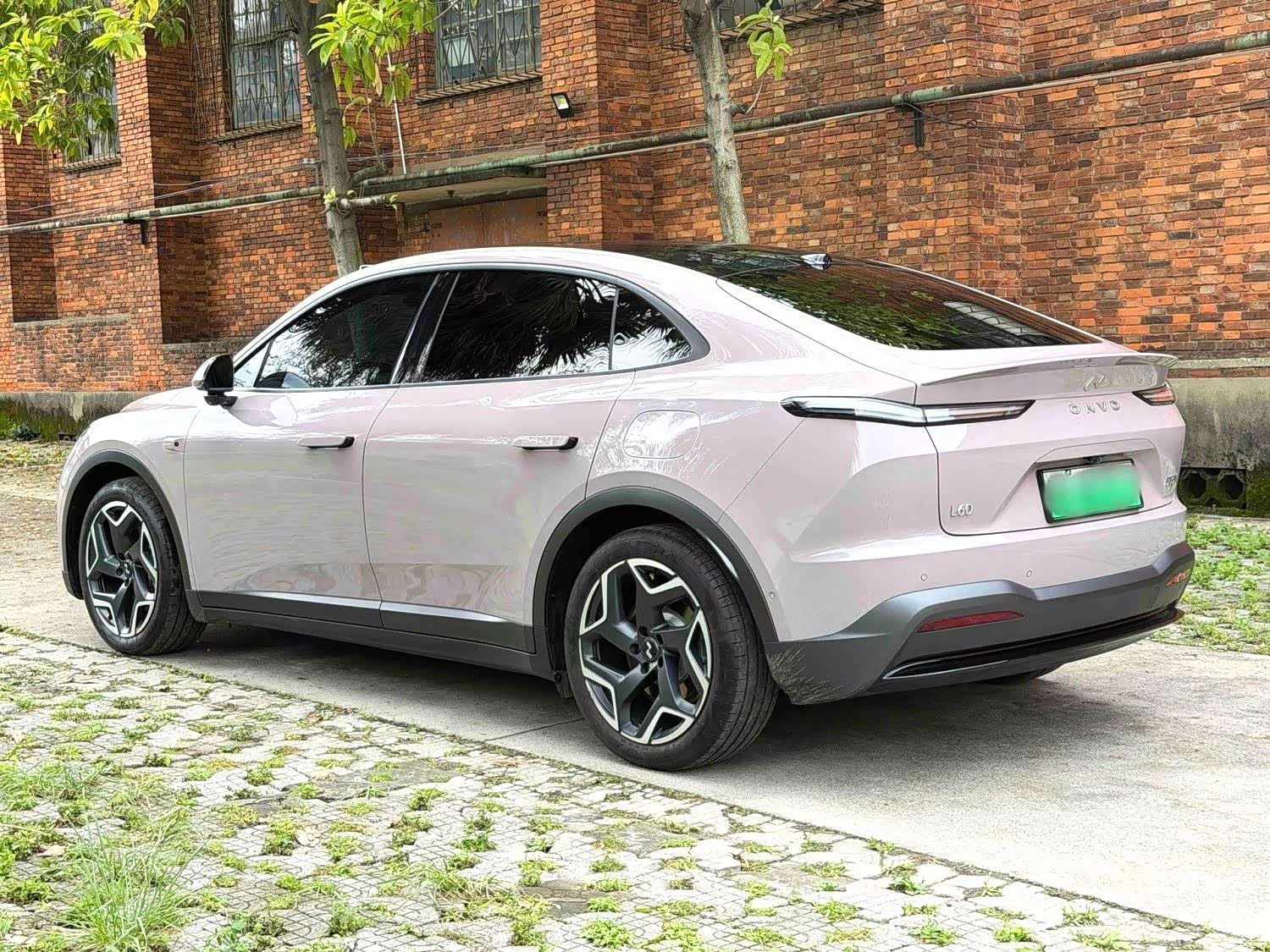 NIO L60, 2024 3