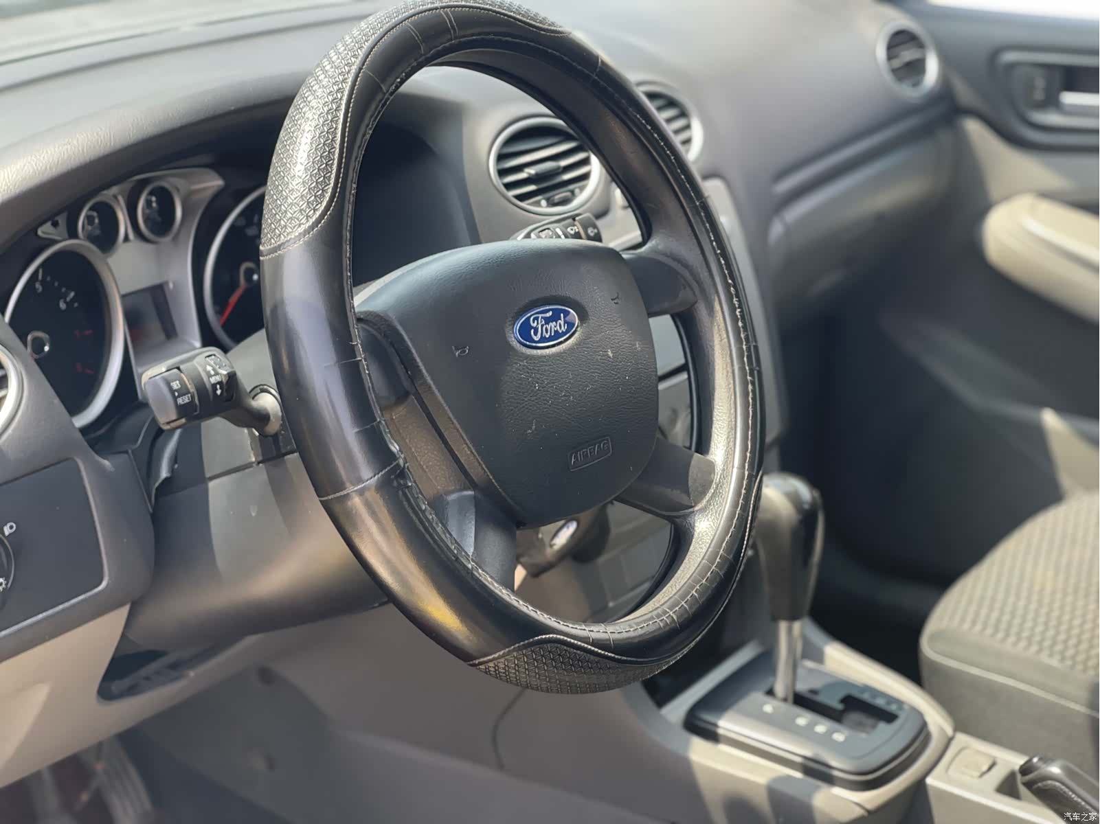 Ford Focus, 2014 6