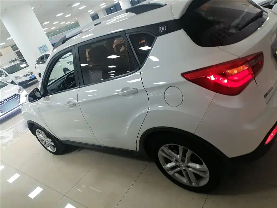 Changan CS35