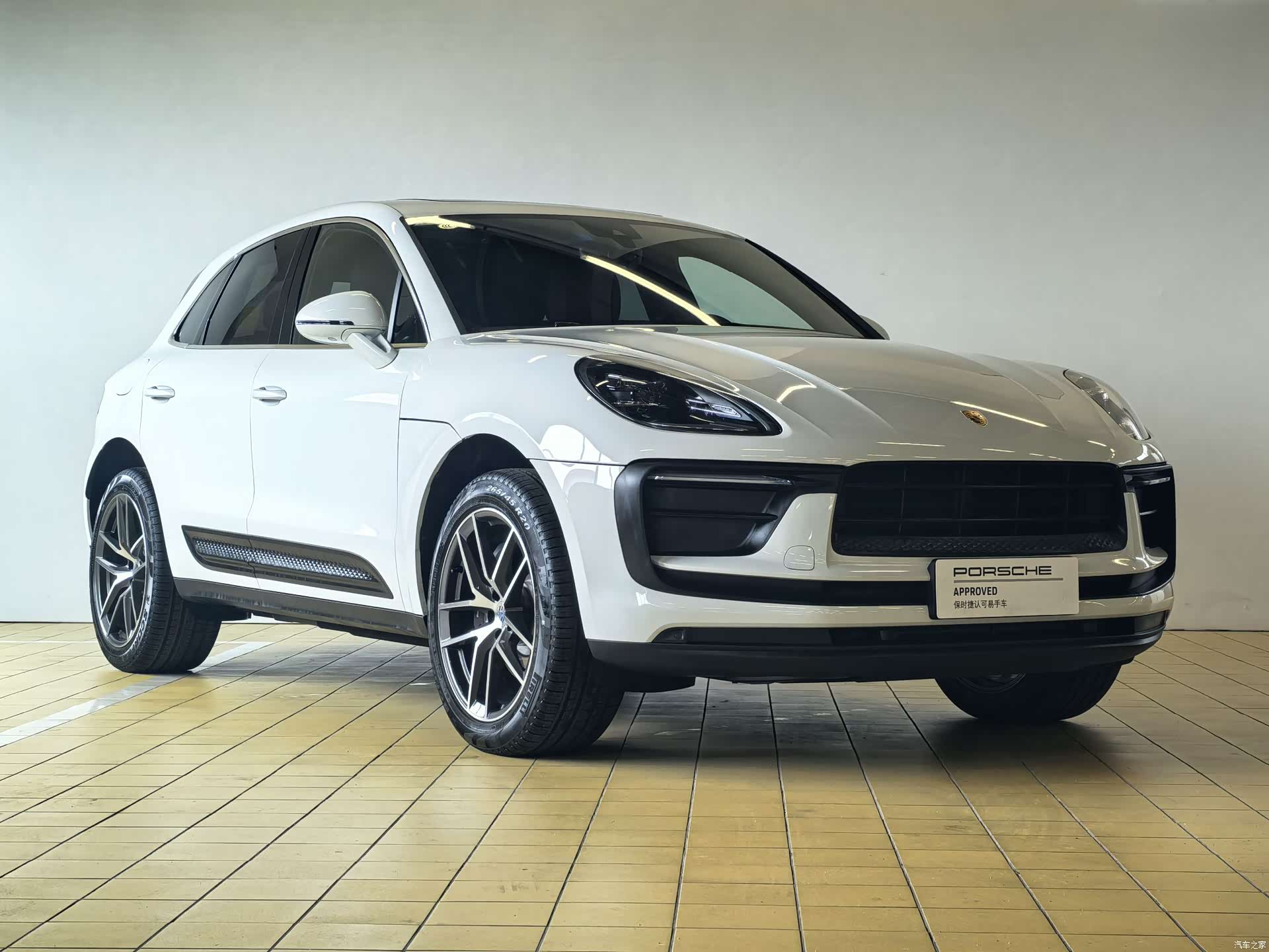 Porsche Macan, 2026 3