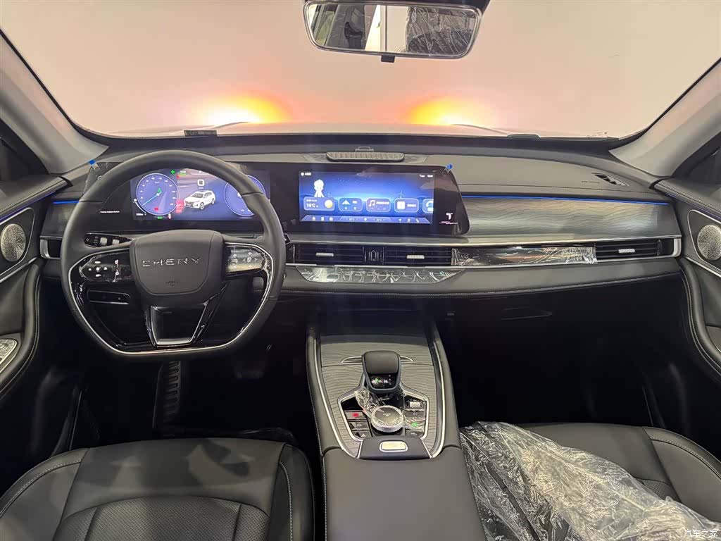 Chery Tiggo 8, 2025 8