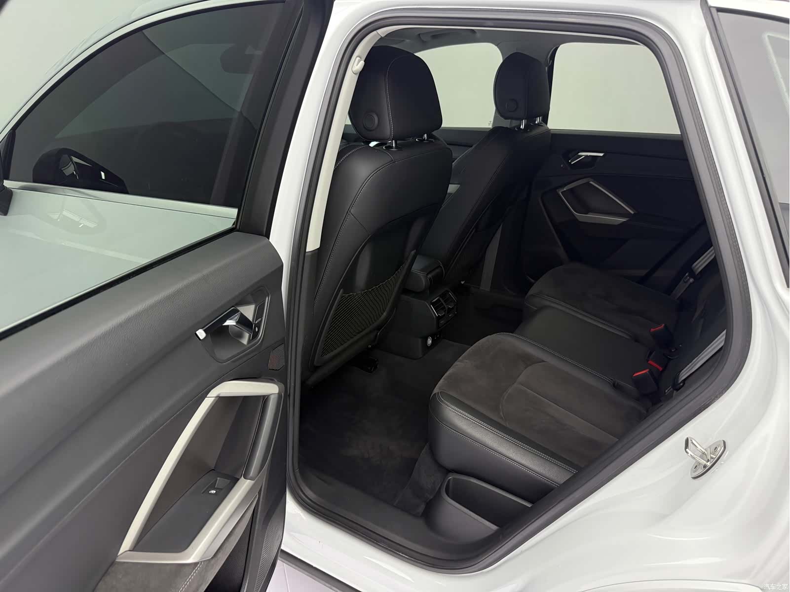 Audi Q3, 2022 15