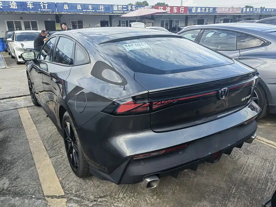 Changan UNI-V