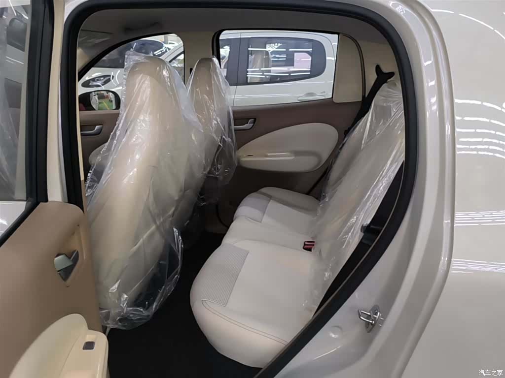 Wuling MINIEV, 2026 17