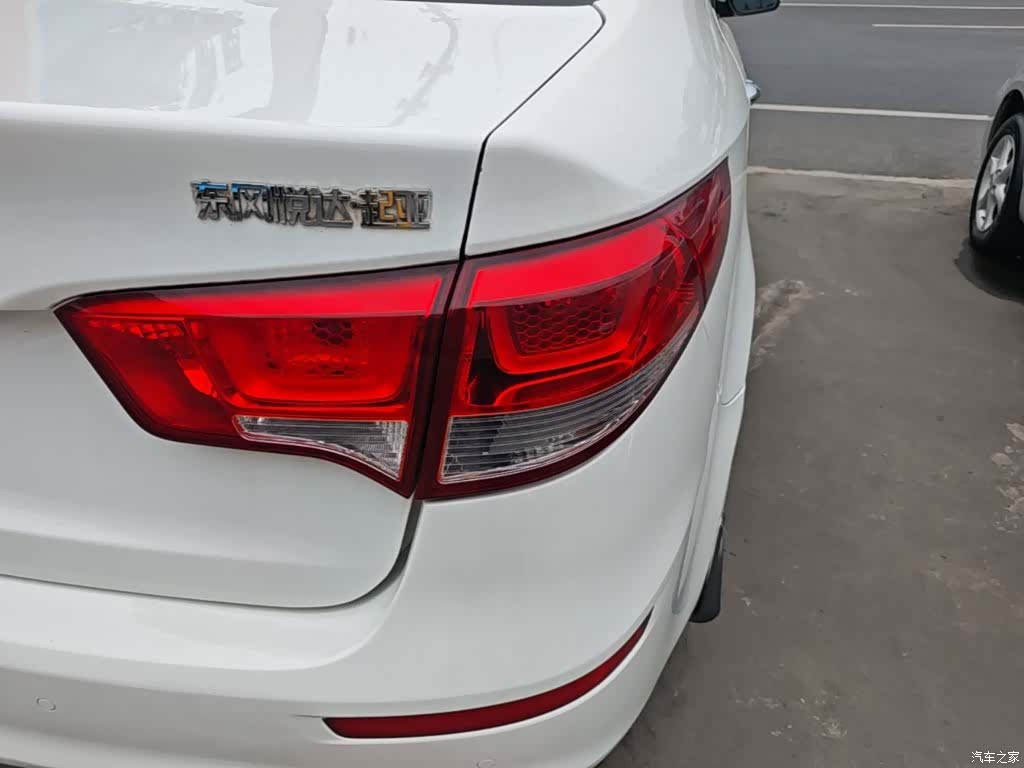 Kia K2, 2016 8
