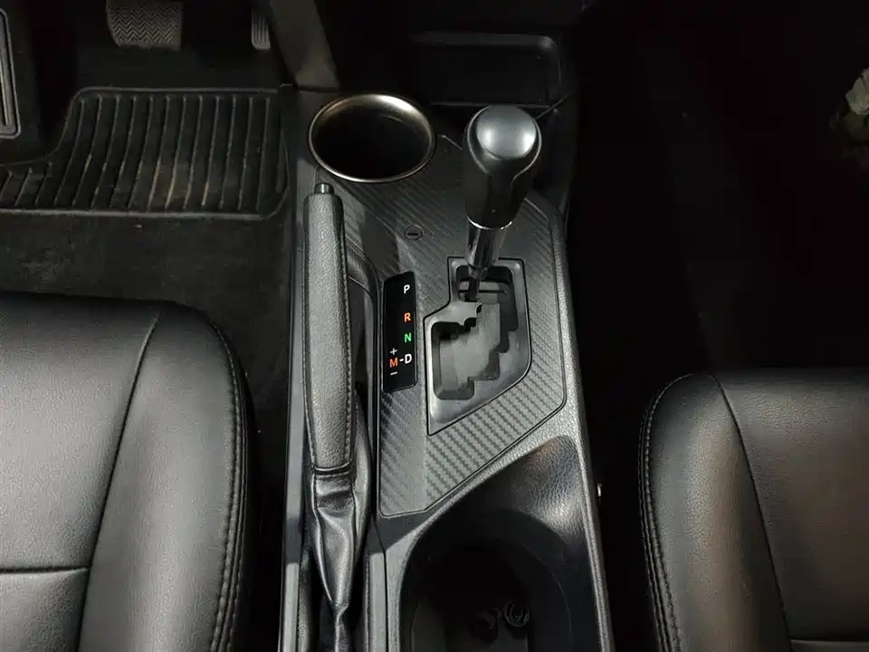 Toyota RAV4 Rongfang