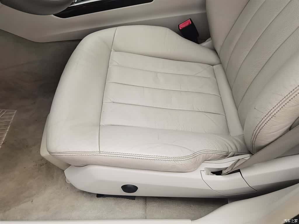 Mercedes-Benz E-Class, 2014 20