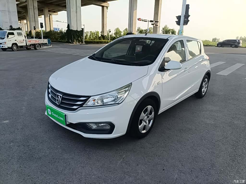 Wuling 310, 2019 1